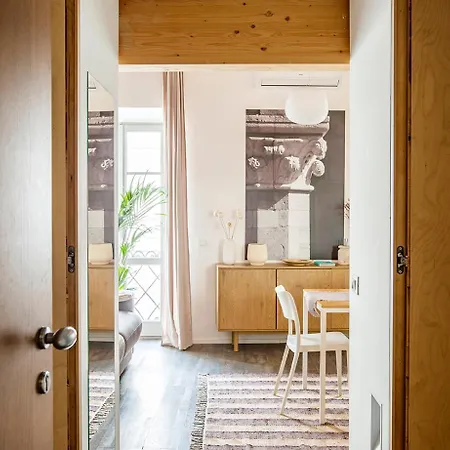 Duplex Di Charme In Centro Como, A 100 Mt Dal Διαμέρισμα
